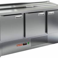 Холодильный стол для салатов HiCold SLE1-111/GN (1/3), 1485 мм, гнездо 1280х156 мм, 3 двери - Холодильный стол для салатов HiCold SLE1-111/GN (1/3), 1485 мм, гнездо 1280х156 мм, 3 двери